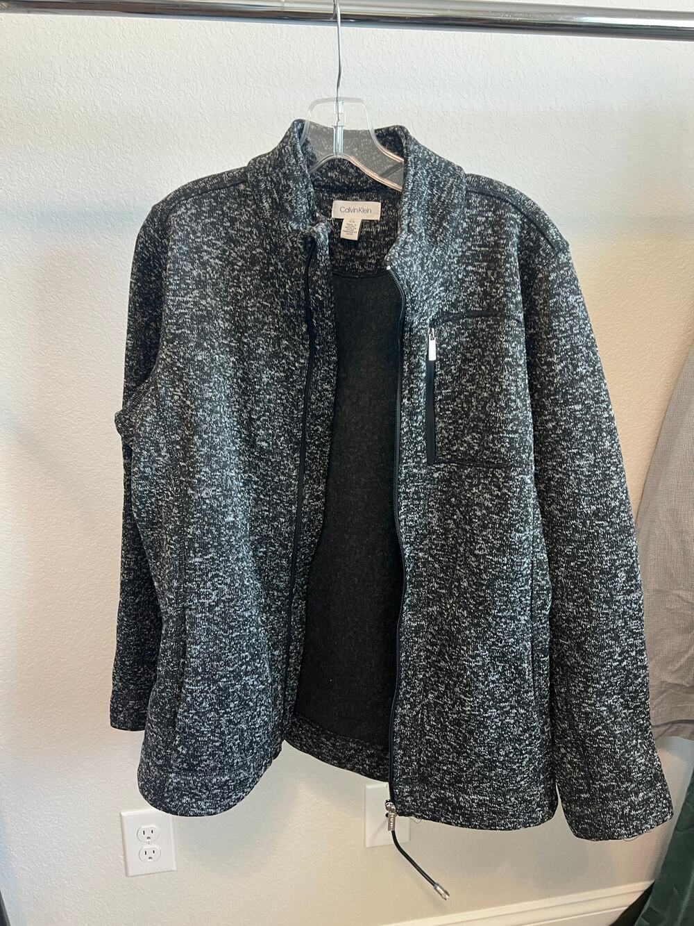 Calvin Klein Gray and Black Heather Zipup Jacket Size Large